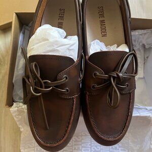 NWT Steve Madden Sag Brown Leather Boat shoes